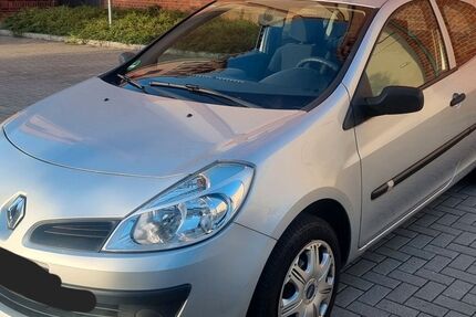 Renault Clio 57.783 km 3.500 € Berlin 12489