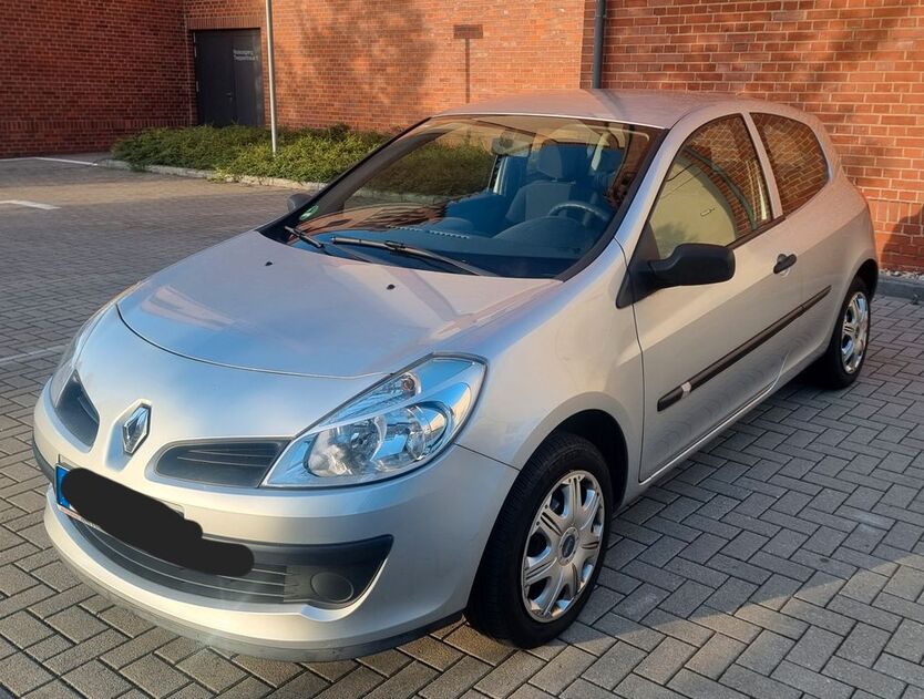 Renault Clio 57.783 km 3.500 € Berlin 12489