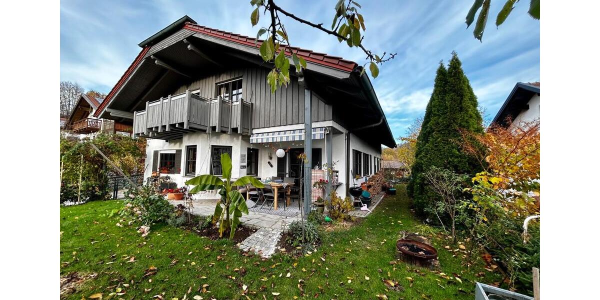 Einfamilienhaus Hauzenberg - 7 Zimmer, 240 m&sup2;, 565.000&euro; | Angebot:26044925