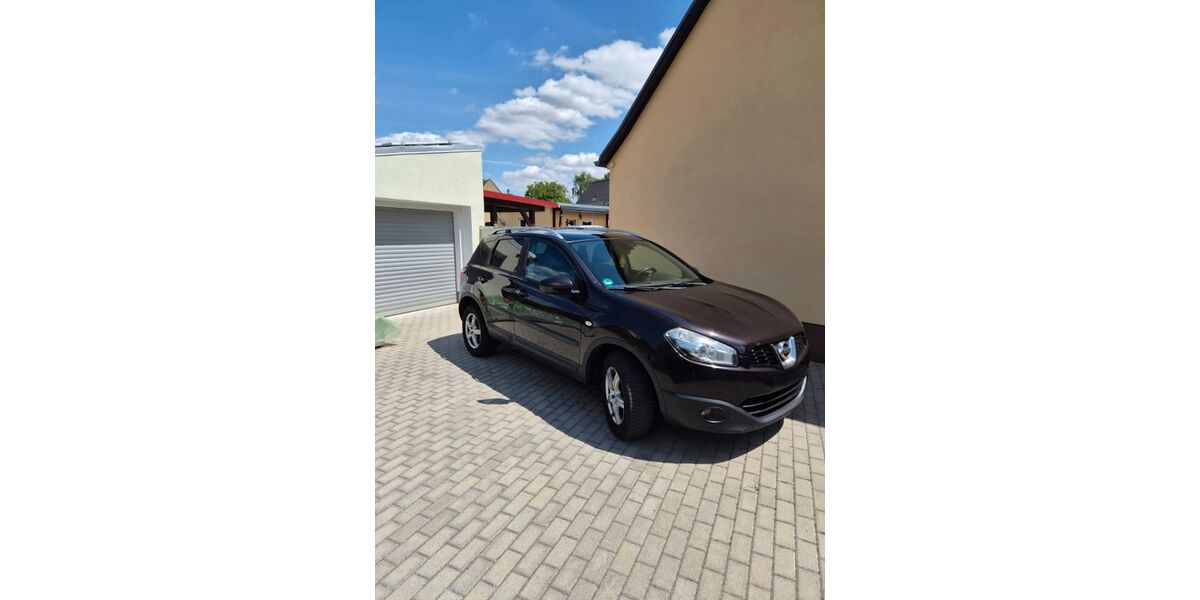 Nissan Qashqai 205.000 km 5.500 &euro; Peitz 03185