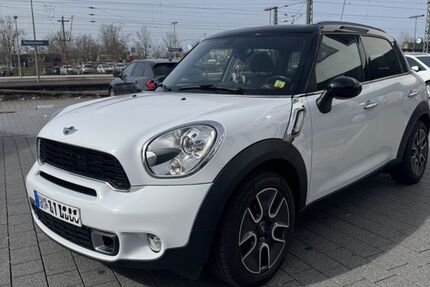 Mini Countryman S (Cooper) 98.566 km 8.888 &euro; Neckarsulm 74172