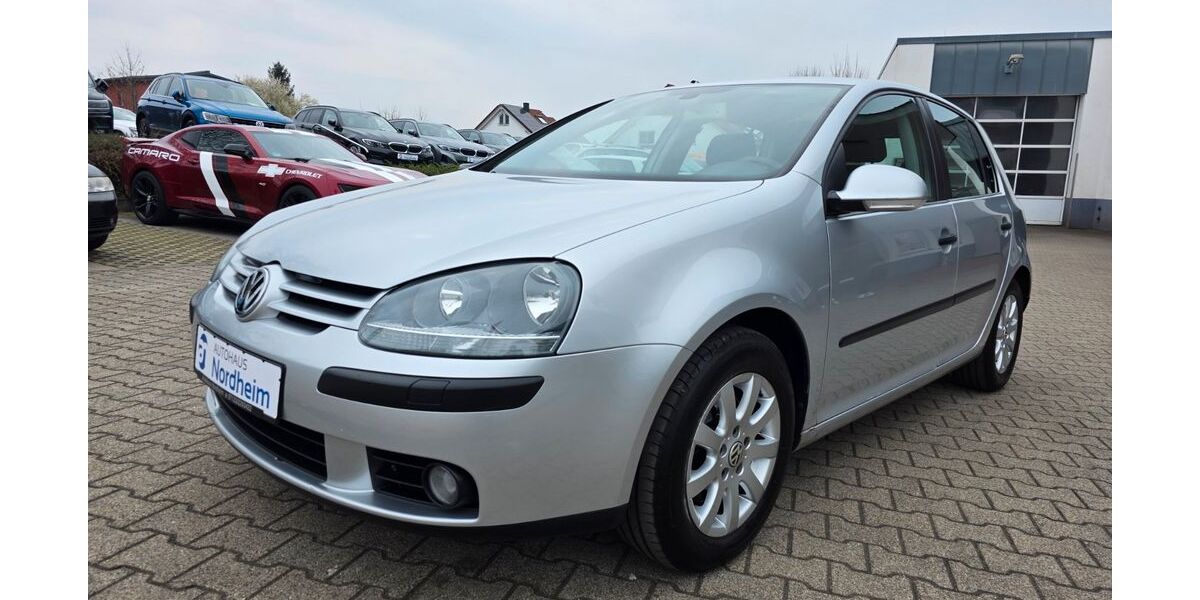 VW Golf 181.000 km 4.990 &euro; Nordheim bei Heilbronn 74226