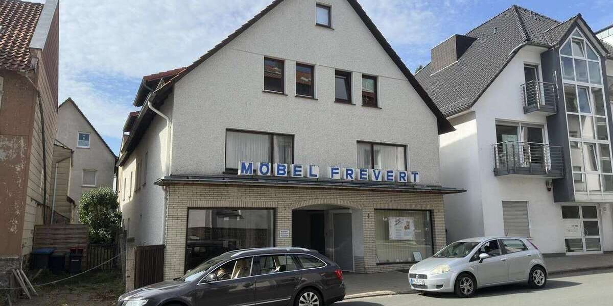 Einfamilienhaus Bad Pyrmont Oesdorf - 18 Zimmer, 295 m&sup2;, 269.500&euro; | Angebot:27101107