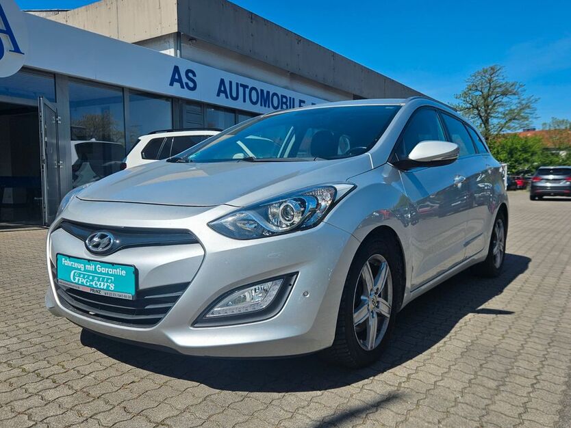 Hyundai i30 178.000 km 6.449 € Bochum 44866