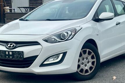 Hyundai i30 180.633 km 3.000 &euro; Gelsenkirchen 45884