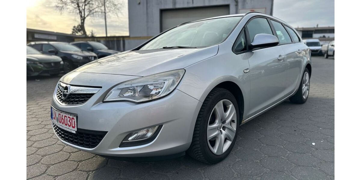 Opel Astra 218.000 km 1.599 &euro; Elz 65604