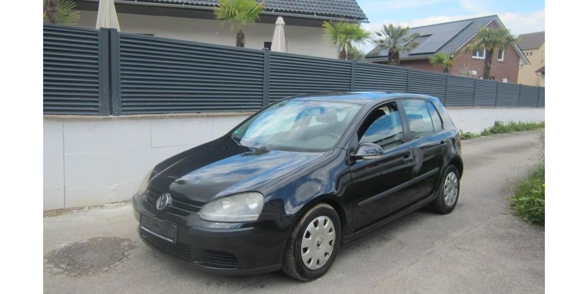 VW Golf 238.000 km 1.350 &euro; Öhringen-Cappel 74613