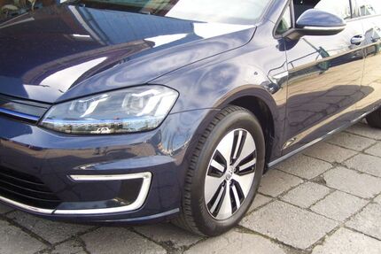 VW Golf 29.000 km 11.900 € Berlin 12277