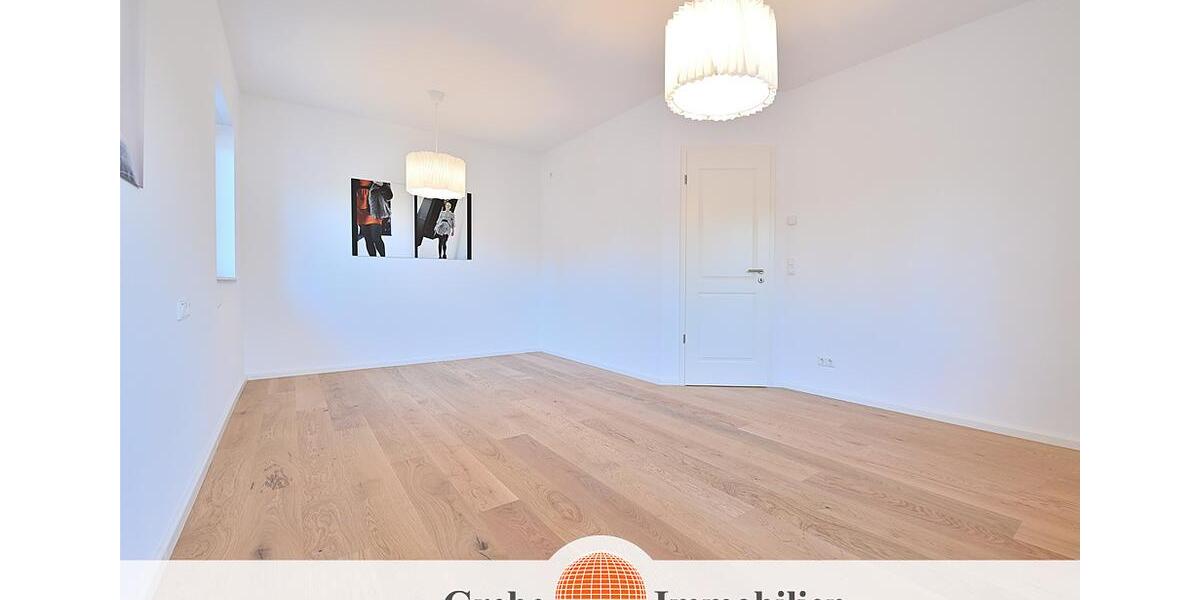 Doppelhaushälfte Zossen - 5 Zimmer, 123 m&sup2;, 1.750&euro; | Angebot:25342551