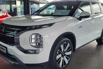 Mitsubishi Outlander 2.500 km 44.990 &euro; Elz 65604