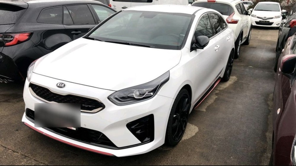Kia Proceed GT 142.500 km 20.020 &euro; Braunfels 35619