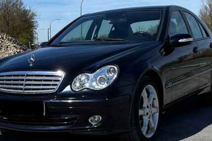 Mercedes-Benz C 220 135.510 km 6.700 &euro; Frensdorf 96158