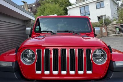Jeep Wrangler 95.000 km 43.000 &euro; Wiesbaden 65189