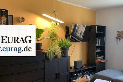 N-Mögeldorf: Helle + gut geschnittene 3-Zi-Whg. im 2. OG mit Balkon + EBK zur Ablöse