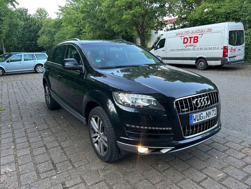 Q7