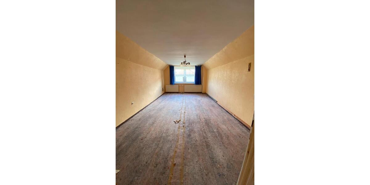 Doppelhaushälfte Neustadt (Dosse) - 4 Zimmer, 125 m&sup2;, 150.000&euro; | Angebot:27086747