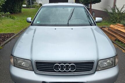 Audi A4 148.600 km 2.650 € Trossingen 78647
