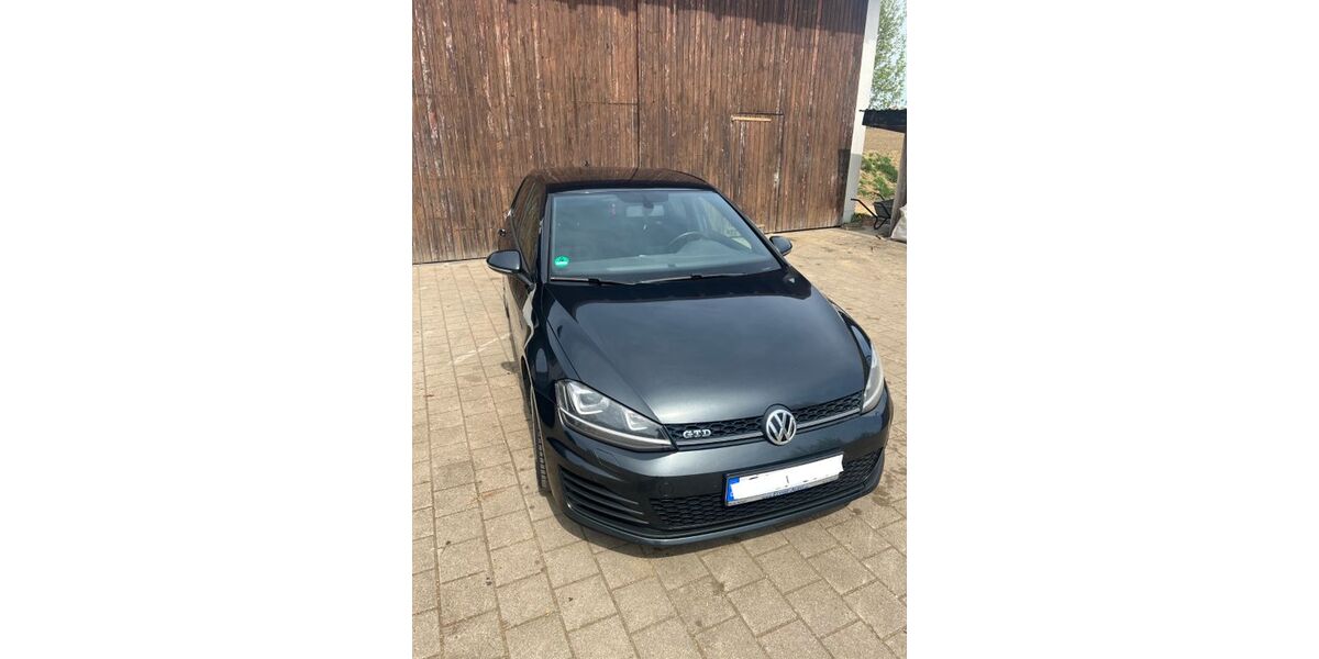 VW Golf 215.000 km 10.200 &euro; Untersiemau 96253
