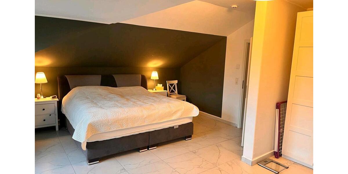 Reihenhaus Lehrte - 6 Zimmer, 200 m&sup2;, 1.500&euro; | Angebot:26061757