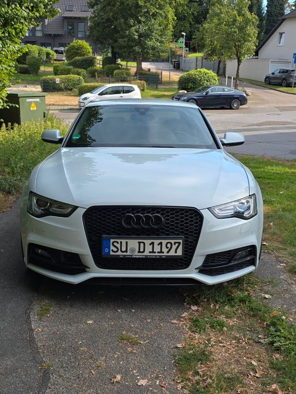 Audi A5 157.000 km 18.450 € Essen 45141