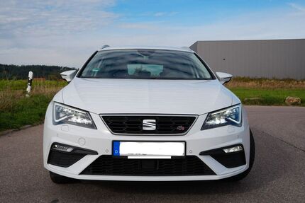 Seat Leon 100.000 km 14.995 &euro; Feuchtwangen 91555