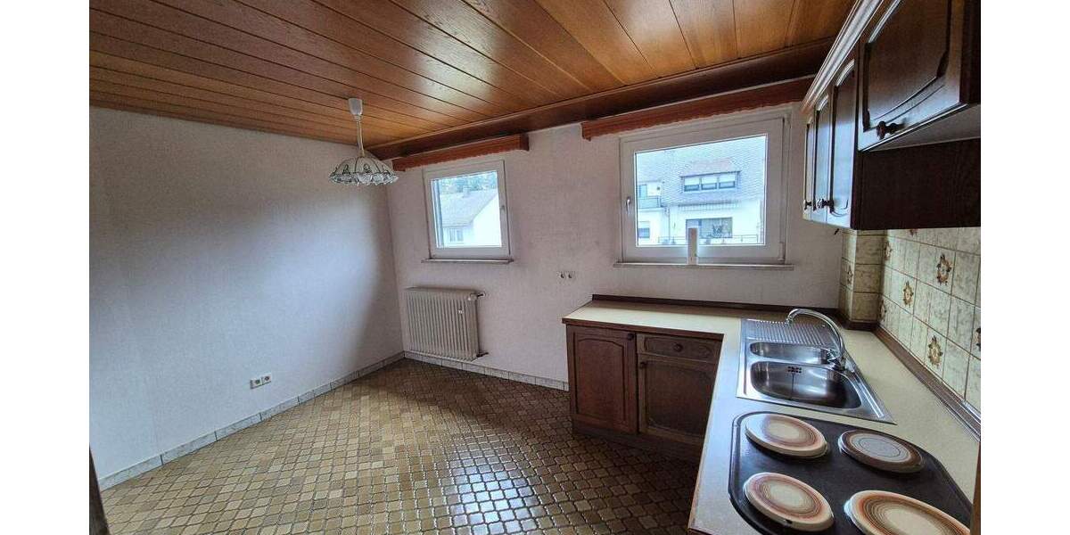 Mehrfamilienhaus, Wohnhaus Boppard Buchholz - 6 Zimmer, 243 m&sup2;, 480.000&euro; | Angebot:25778501