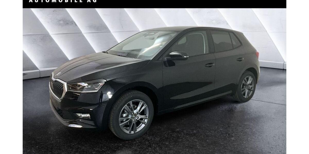 Skoda Fabia 9.990 km 28.169 &euro; Berlin 12681