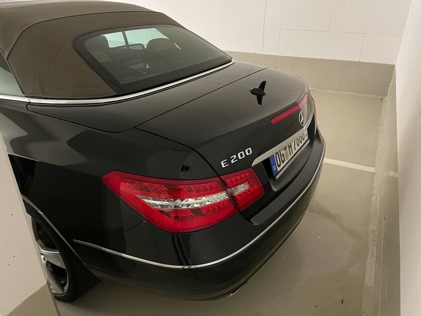 E 200