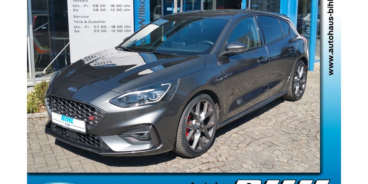 Ford Focus 83.000 km 21.990 &euro; Überlingen 88662