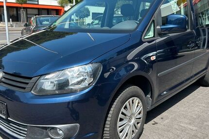 VW Caddy 154.000 km 6.990 &euro; Eitorf 53783