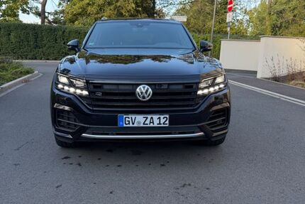 VW Touareg 155.900 km 31.950 &euro; Neuss 41466