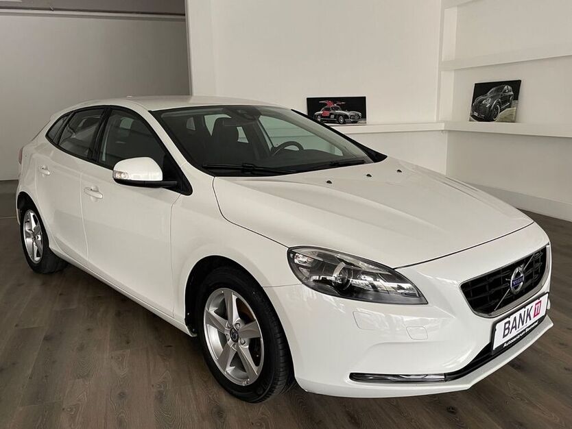 V40