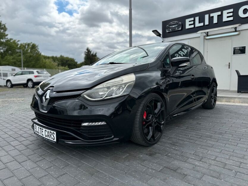 Renault Clio 99.000 km 12.990 € Berlin 12307