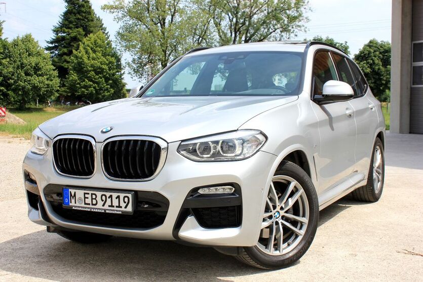 BMW X3 131.500 km 26.290 € München 80992