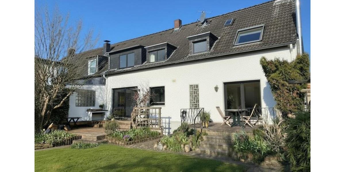 Doppelhaushälfte Köln Kalk - 7 Zimmer, 160 m&sup2;, 670.000&euro; | Angebot:26000903
