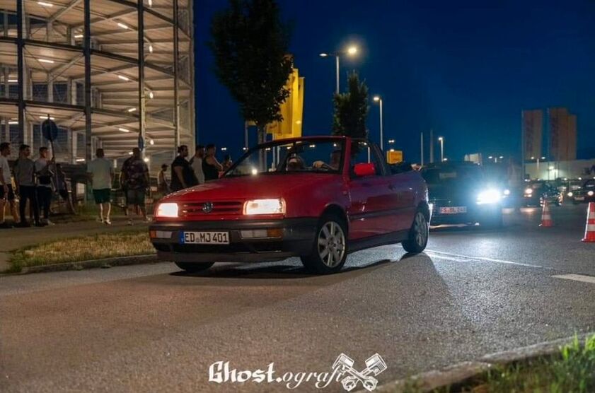 VW Golf 196.000 km 2.100 € Erding 85435