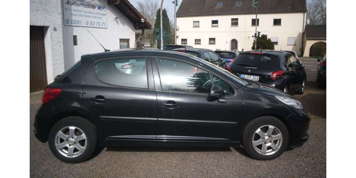 Peugeot 207 124.000 km 2.890 &euro; Saarbrücken 66119