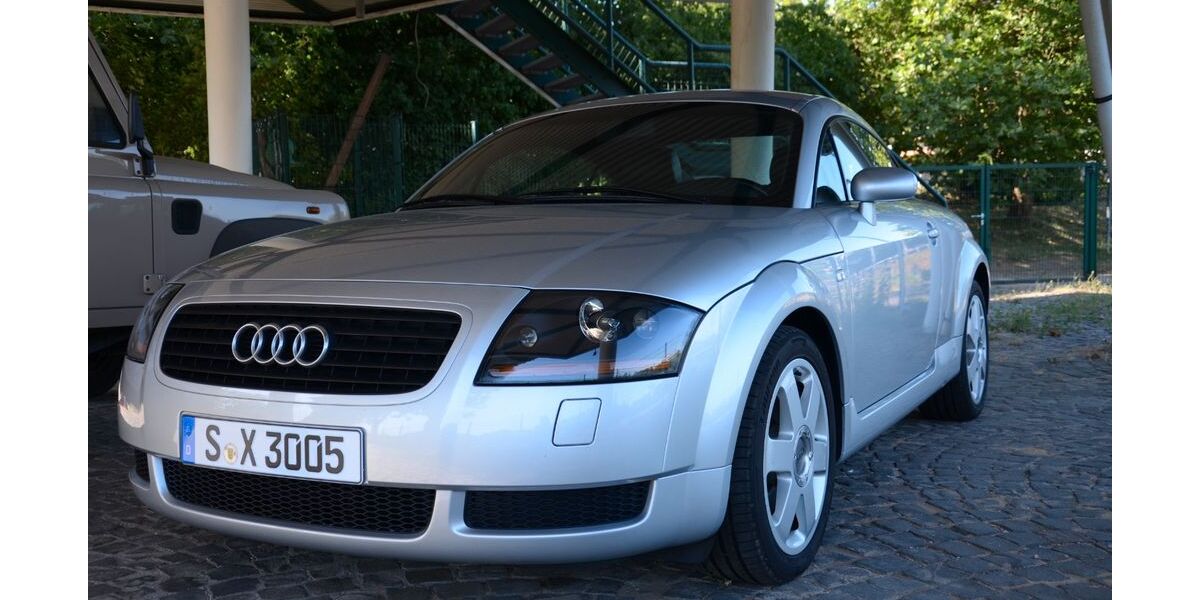 Audi TT 29.890 km 15.500 &euro; Waldmohr 66914