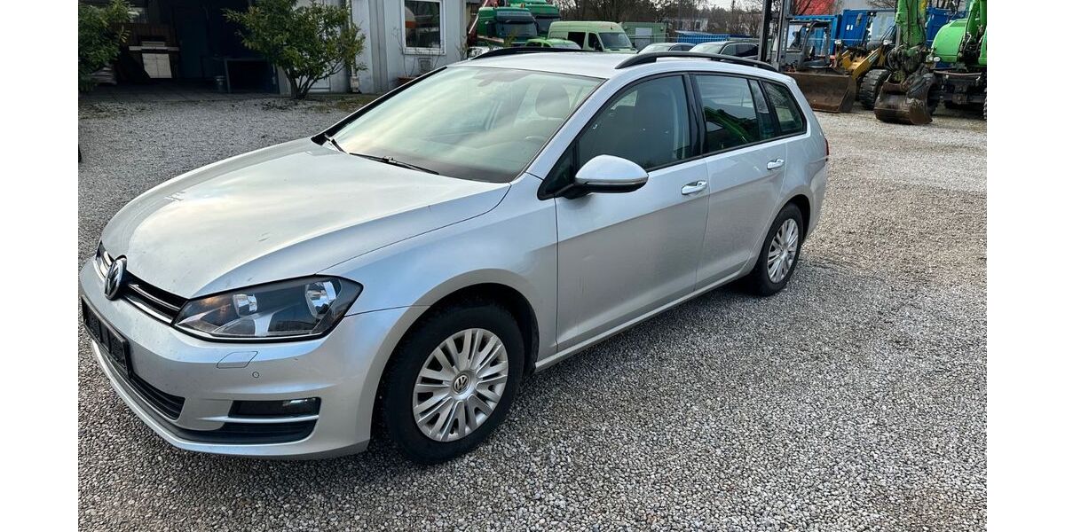 VW Golf 278.000 km 5.593 &euro; München 81249