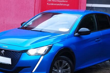 Peugeot 208 8.051 km 13.990 € Berlin 10317