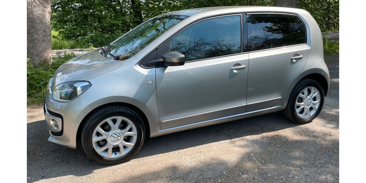 VW up! 68.000 km 6.200 &euro; Mistelbach 95511