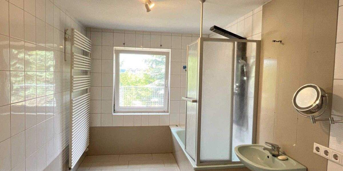 Mehrfamilienhaus, Wohnhaus Sebnitz - 3 Zimmer, 641 m&sup2;, 295.000&euro; | Angebot:25749243