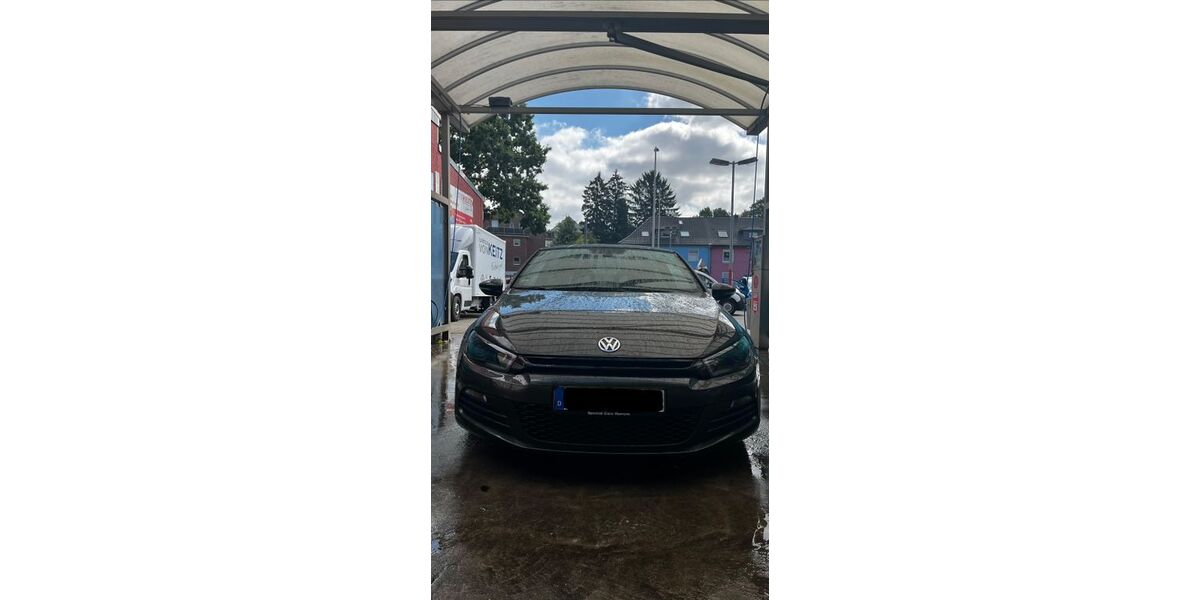 VW Scirocco 155.000 km 5.990 &euro; Solingen 42699