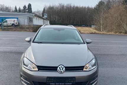 VW Golf 268.000 km 7.499 € Halsenbach 56283