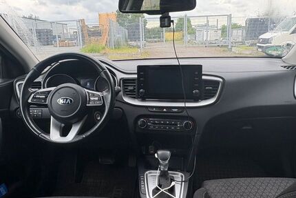 Kia ceed / Ceed 85.000 km 16.500 &euro; Arnsberg 59757