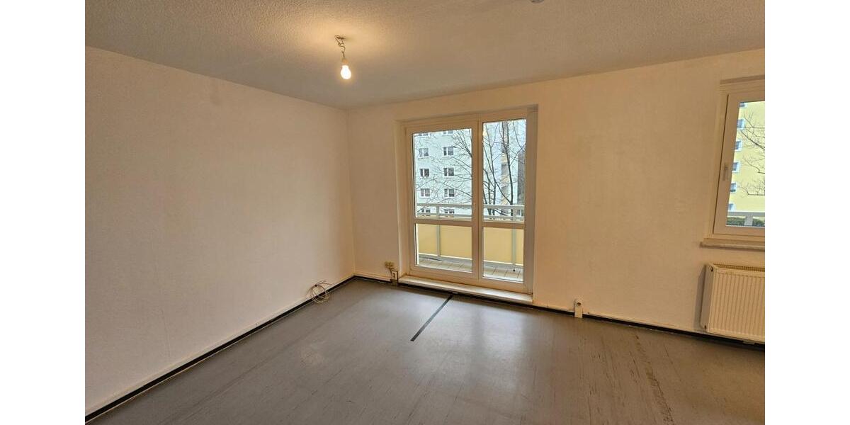 Eigentumswohnung an der UNI 4 zimmer