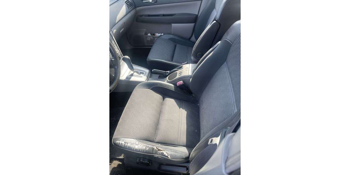 Subaru Forester 174.000 km 5.300 &euro; Ruppertsberg 67152