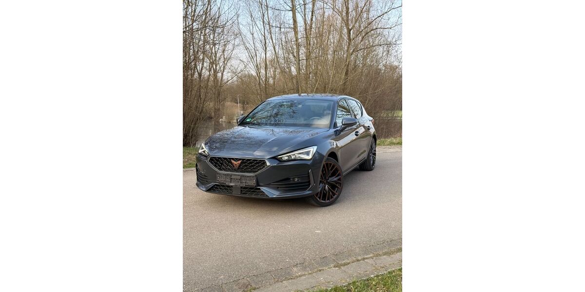 Cupra Leon 57.000 km 20.600 &euro; Schwäbisch Hall 74523