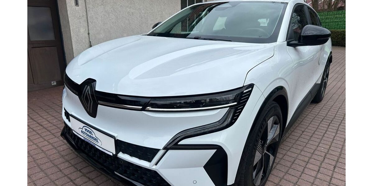 Renault Megane E-TECH 23.913 km 20.900 &euro; Berlin 13059