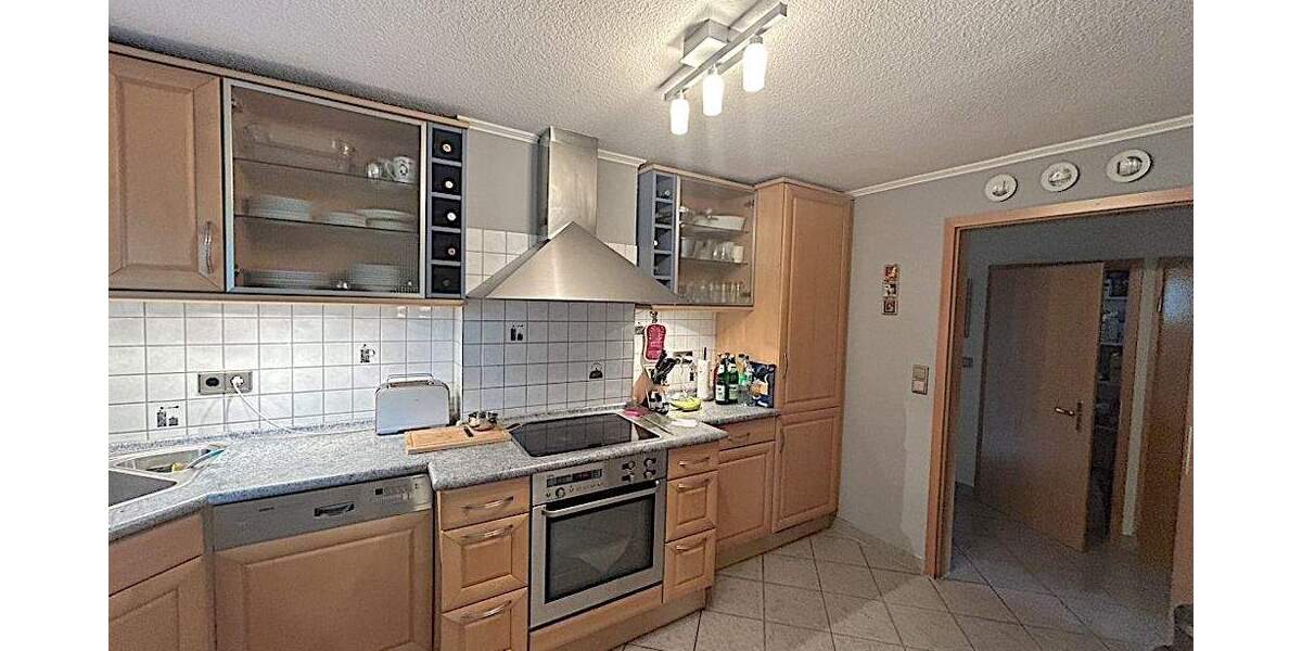 Einfamilienhaus Horst (Holstein) - 7 Zimmer, 216 m&sup2;, 670.000&euro; | Angebot:25726891